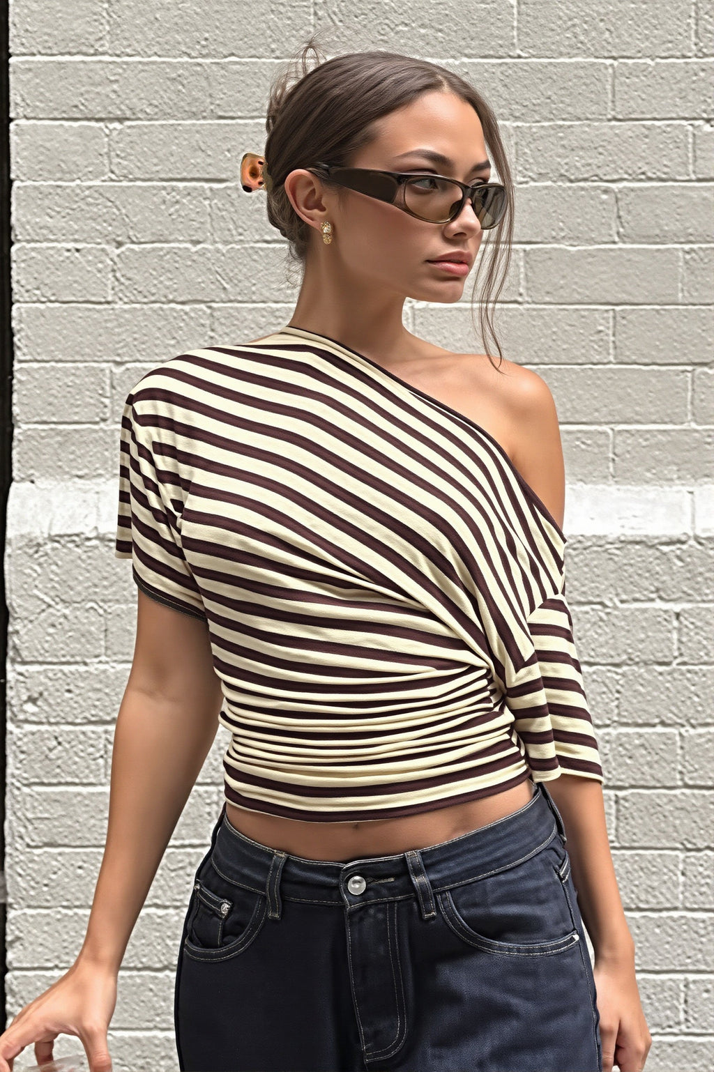 Striped One Shoulder Slim T-shirt