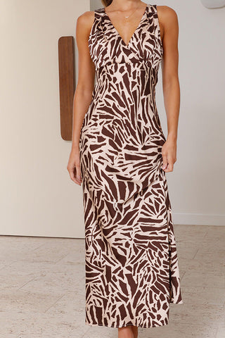 Vestido midi con escote en V profundo de Taylan Brown 
