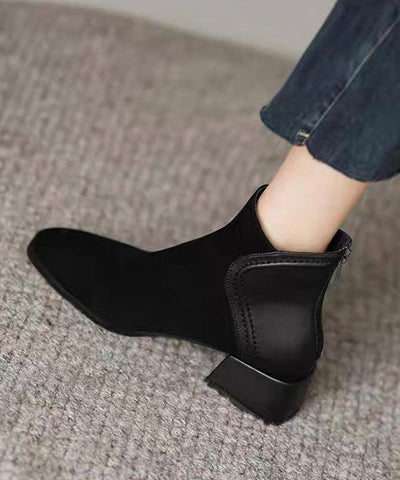 Elegante, klobige Wildlederstiefel in Braun 