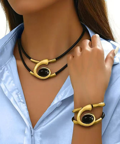 Conjunto de dos piezas de collar y pulsera con gemas acrílicas doradas y bohemias 