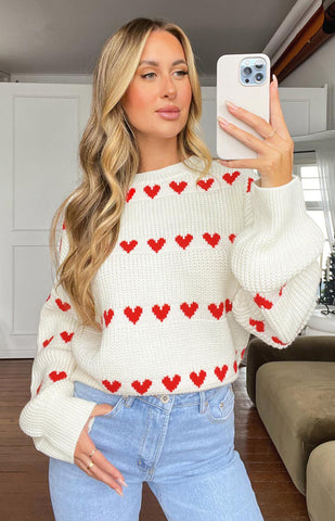 Suéter de punto con rayas de corazón rojo Lovey 