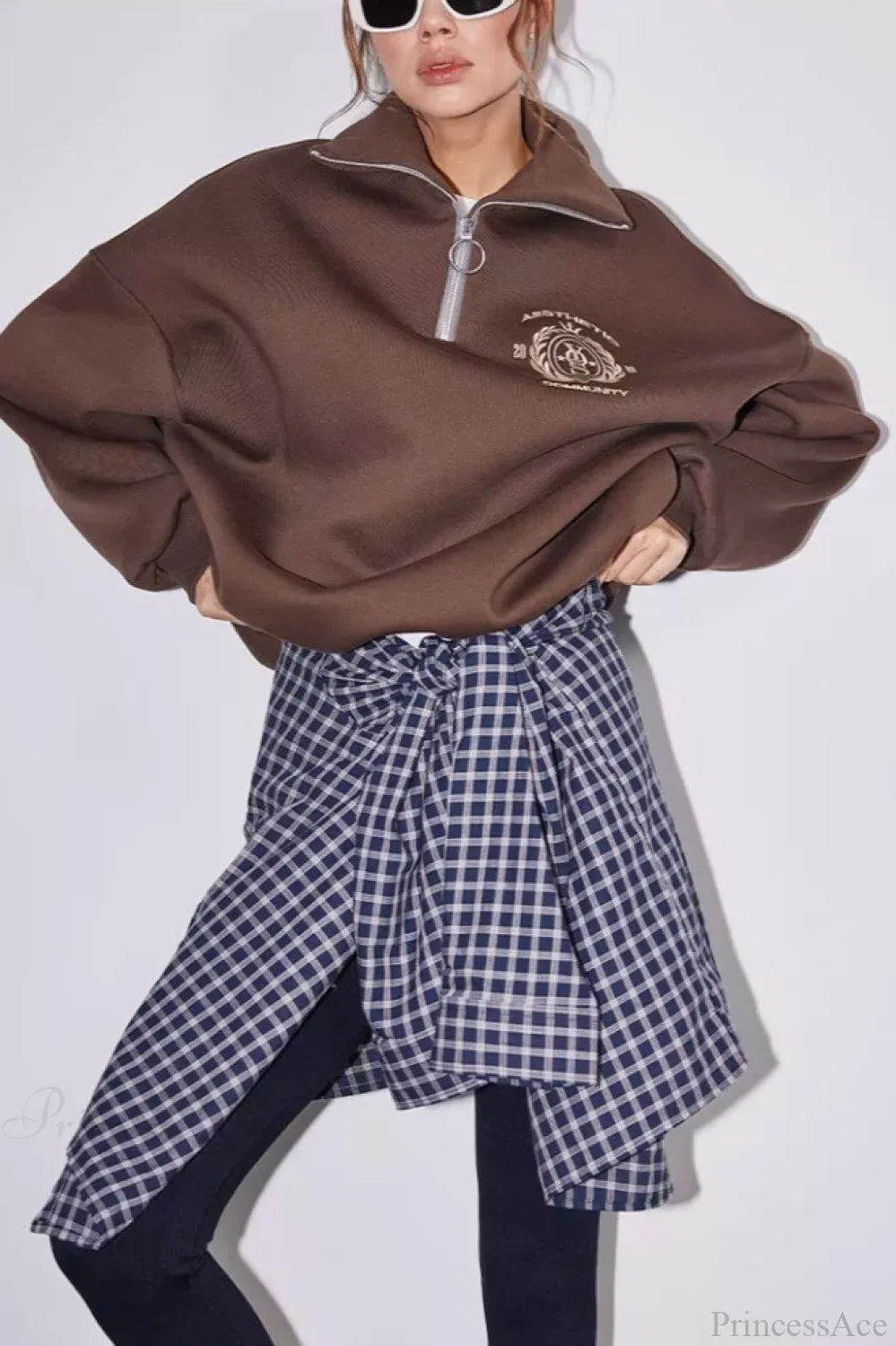 Fleece-Lined Letter Embroidery Stand Collar Half-Zip Sweatshirt