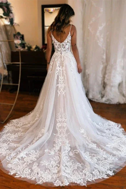 Glamorous Long  A-line Spaghetti Straps Lace Sleeveless Wedding dresses With Slit