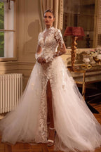 Wunderschönes, langärmeliges, A-Linien-Brautkleid aus juwelenbesetztem Tüll mit offenem Rücken und Schlitz