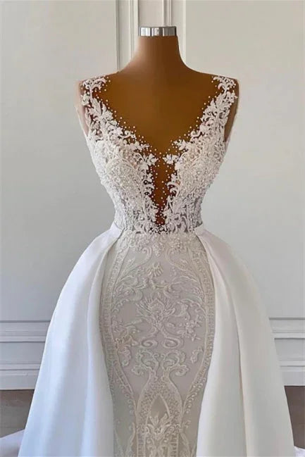 Wunderschönes, ärmelloses A-Linien-Brautkleid mit V-Ausschnitt und abnehmbarer Schleppe