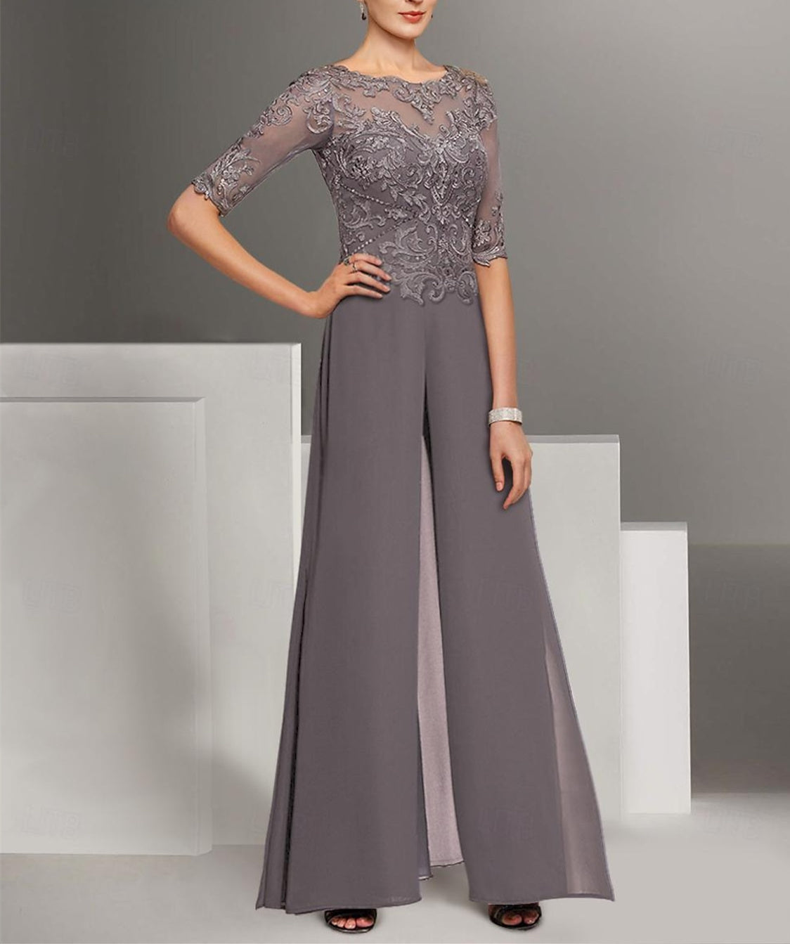 Chiffon-Hosenanzüge mit halben Ärmeln und Spitze für die Mutter der Braut 