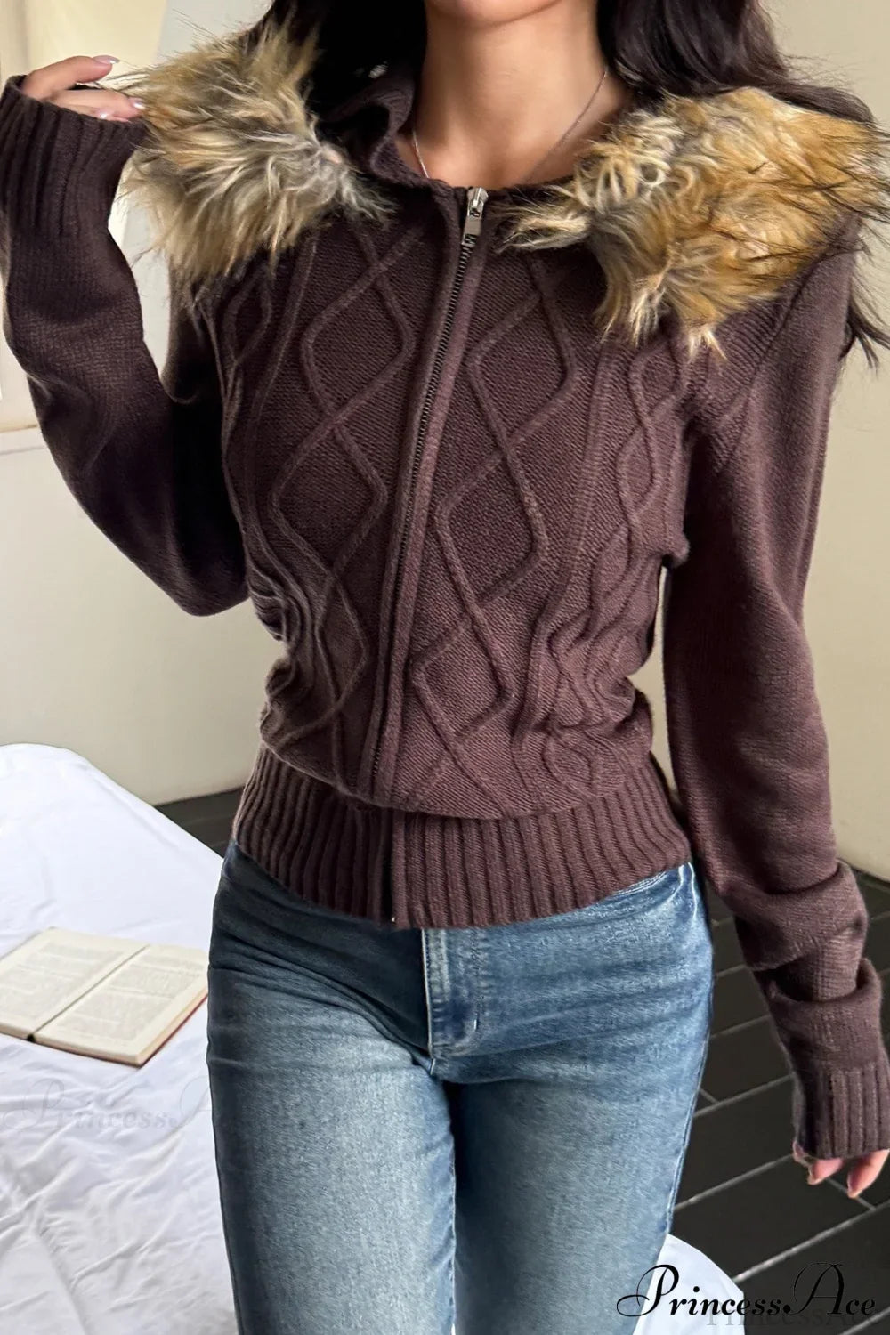 Knitted Fleece Collar Waist-Cinched Zip Hoodie