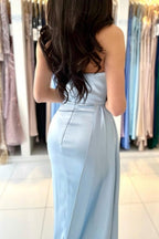 Schlichtes, ärmelloses, langes, blaues Meerjungfrauen-Abendkleid für den Abschlussball