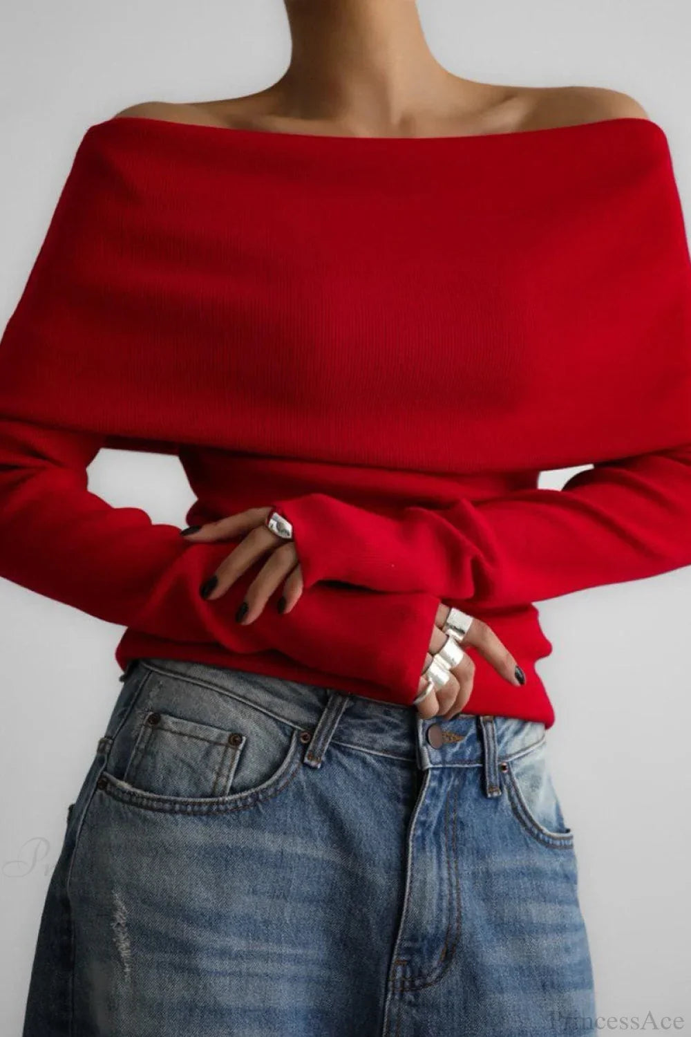 Off-Shoulder Fitted Long-Sleeve Knit Top