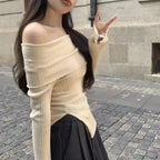 Off Shoulder Slim Slash Neck Long Sleeve Knit Top