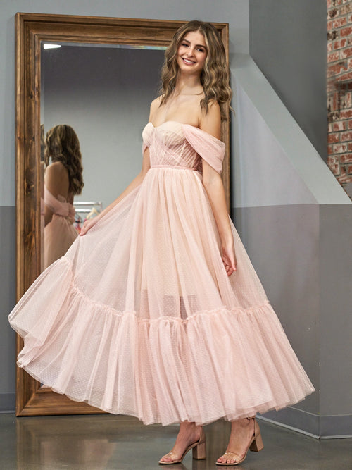 A-Linien-Abendkleid aus rosafarbenem Tüll mit Herzausschnitt und Teelänge