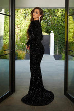 Langärmeliges Ballkleid