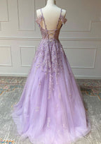 Vestido de fiesta de princesa con tirantes finos, de tul hasta el suelo y apliques de cuentas