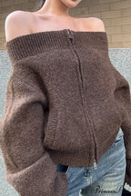 Retro Zip Off-Shoulder Slim-Fit One-Size Knit Cardigan