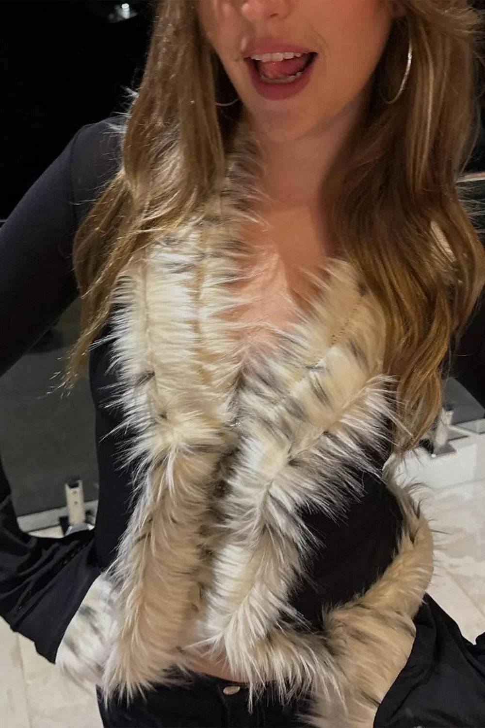 Sexy Chic Fur Collar Tulle Panel Cropped Long Sleeve Blouse