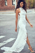 Vestidos de novia elegantes de playa con cola de corte sirena, sexys y bonitos, con encaje y joya, sin espalda 