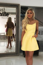 Sexy Spaghetti Straps Short Homecoming Dress with Pockets