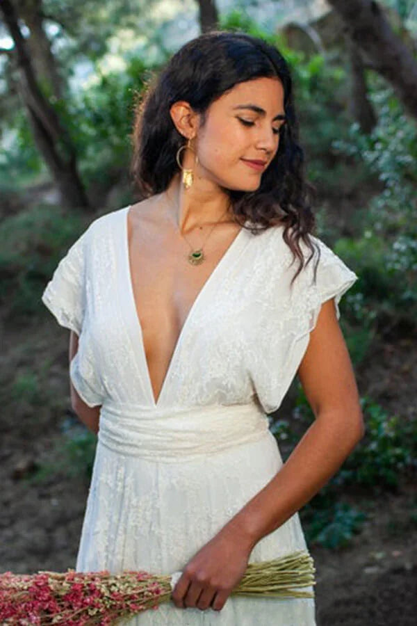 Vestido de novia sencillo, largo, de corte A, espalda abierta, sin mangas, escote en V y encaje