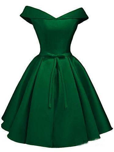 Einfaches schulterfreies, rosafarbenes Abschlussballkleid aus Satin