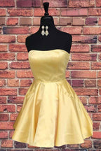 Simple Strapless Short Prom Dress Homecoming Dress with Pockets