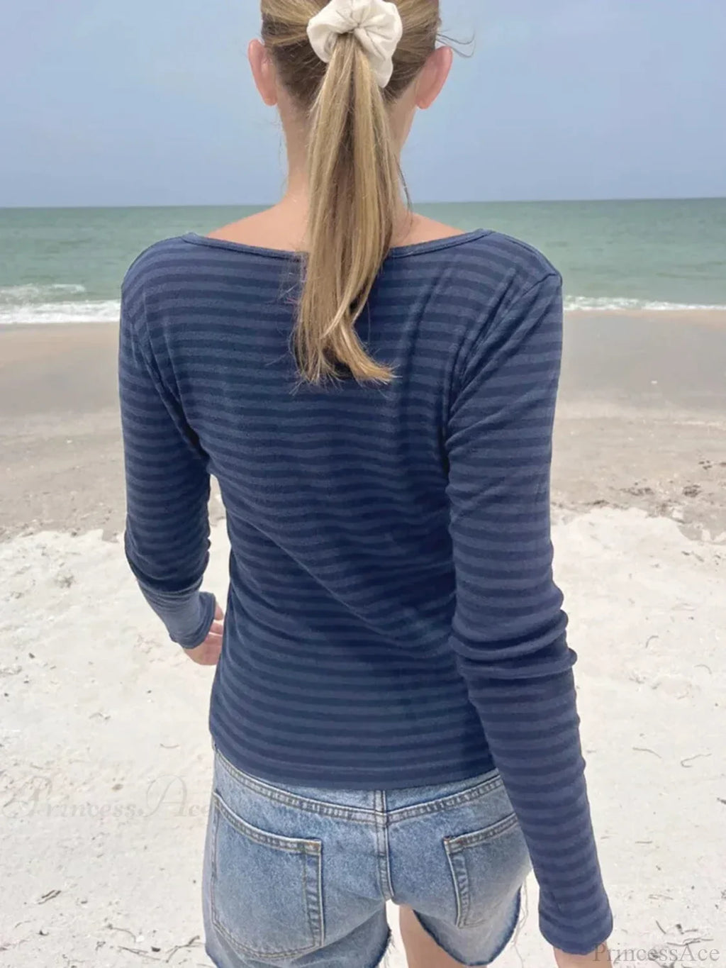 Slim Striped Basic O-Neck Long Sleeve Knit Top