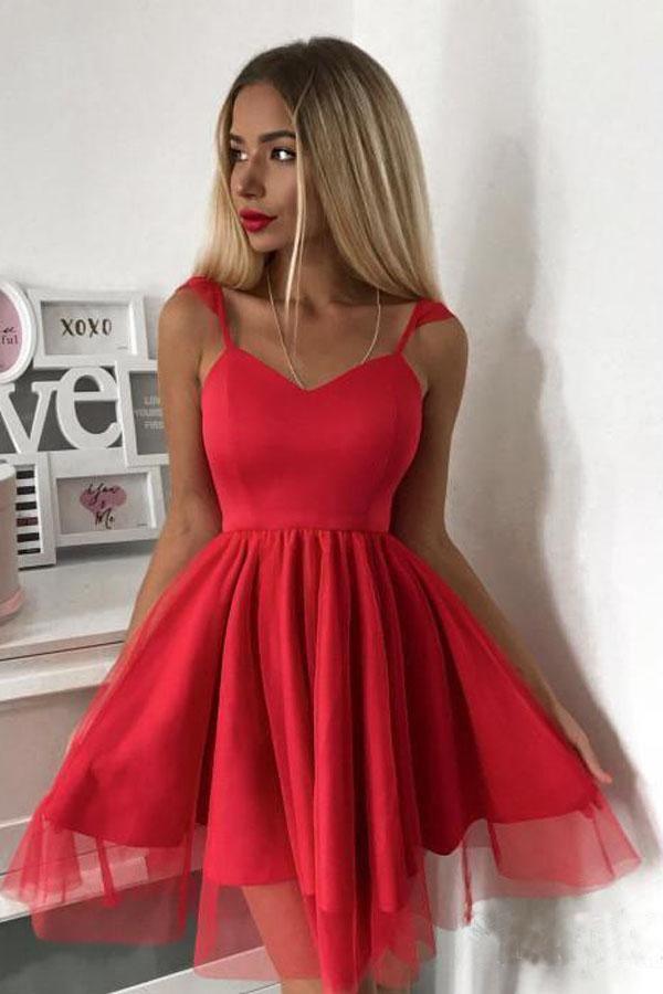 Kurzes Ballkleid mit Spaghettiträgern, Mini-Abschlussballkleid