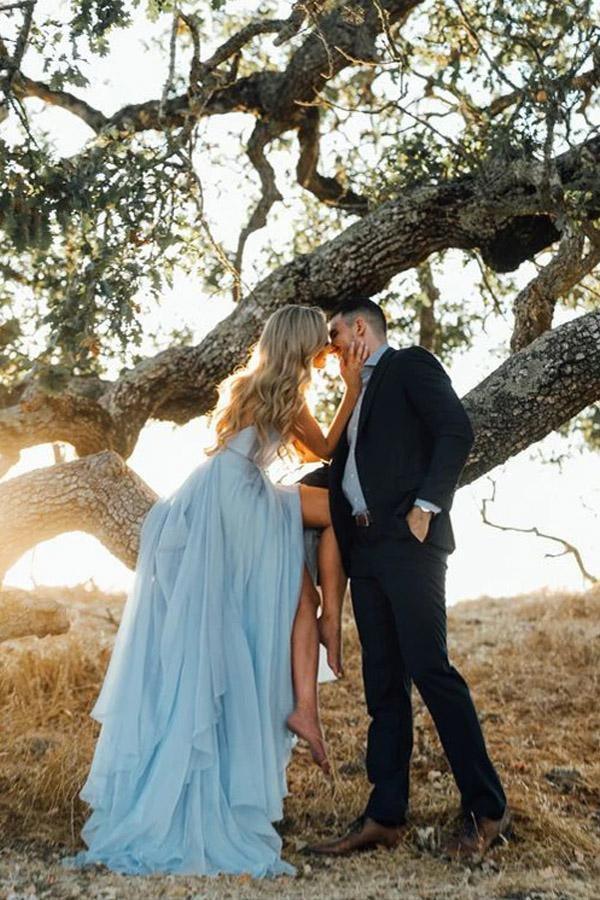 Vestidos de novia rústicos con abertura, vestidos de novia para playa con cola capilla