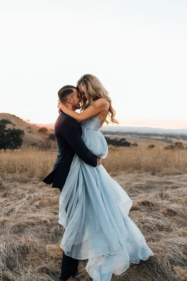 Vestidos de novia rústicos con abertura, vestidos de novia para playa con cola capilla