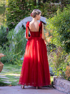 Vestido de fiesta largo de tul con lunares y corsé