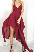 Vestido de fiesta de corte alto-bajo con tirantes y cuello de pico para la vuelta a casa
