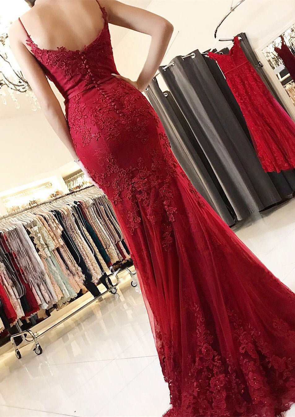Ärmelloses, bodenlanges Meerjungfrauen-Abendkleid aus Tüll mit Applikationen und Herzausschnitt