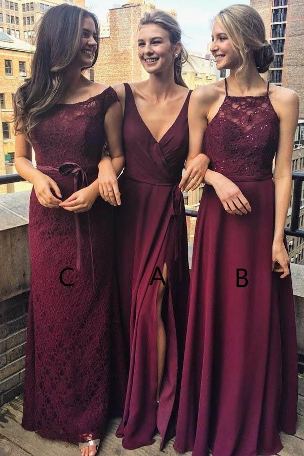 Vestido de dama de honor de gasa color uva con escote en V y abertura hasta el suelo