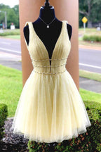 Vestido de fiesta corto con escote en V, pedrería brillante, vestido de bienvenida