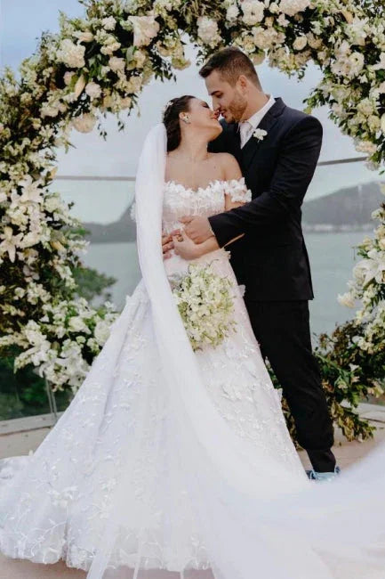 Vestidos de novia vintage con línea A de encaje sin hombros sin mangas con apliques