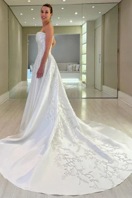 Vintage A-Line Satin Sleeveless Long Wedding Dress With Appliques