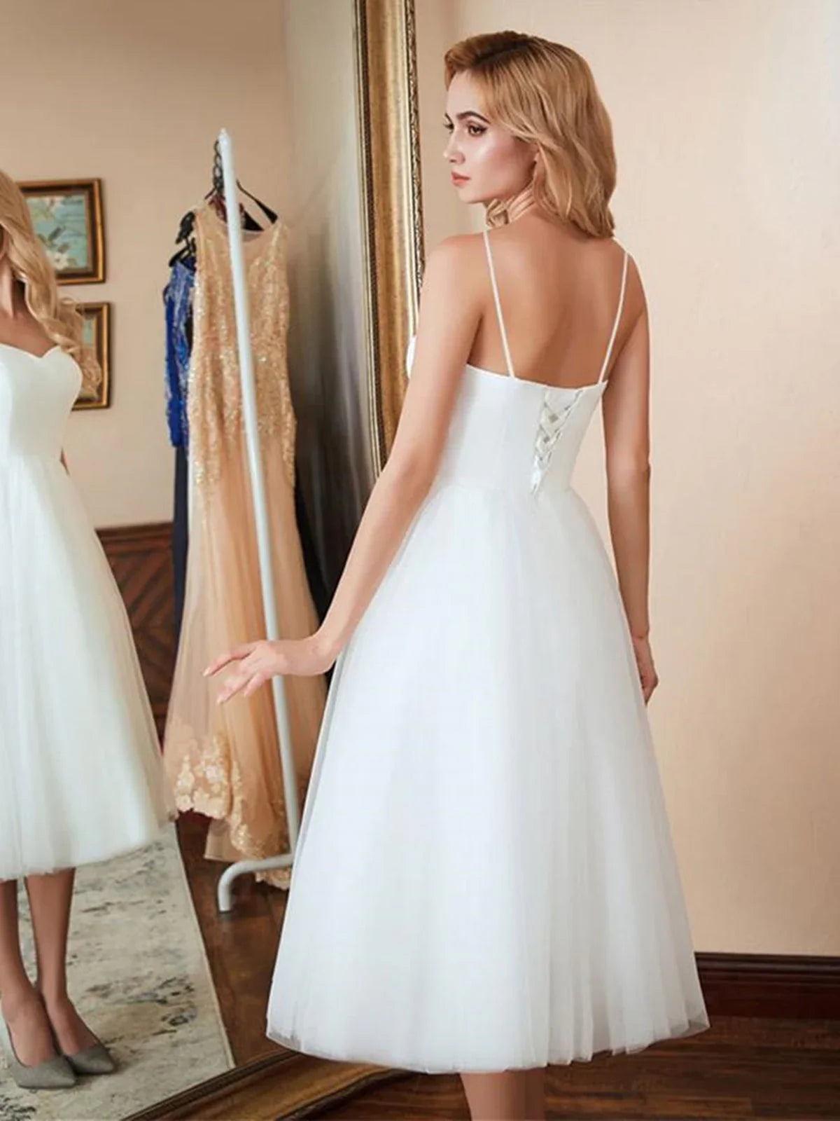 Kurze A-Linie Sweetheart Tüll Teelange Brautkleider